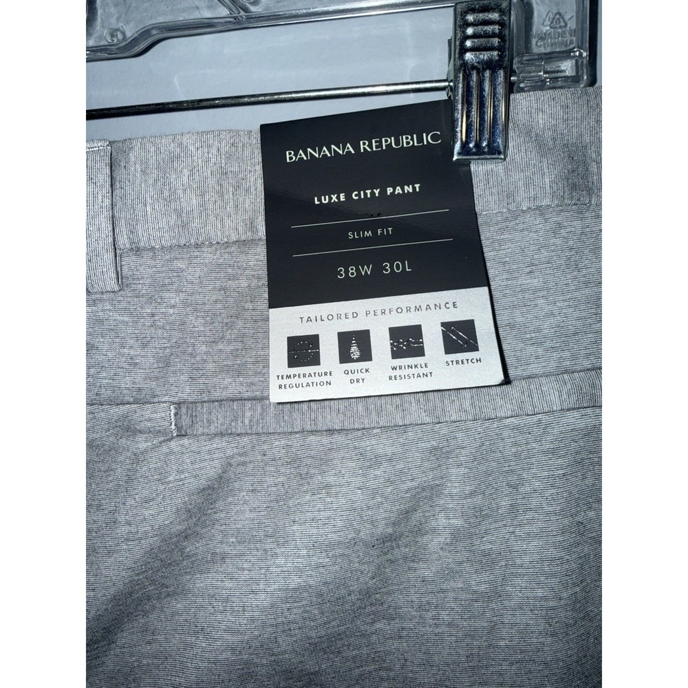 Banana Republic Luxe City Pants in a‎ slim fit, size 38W 30L